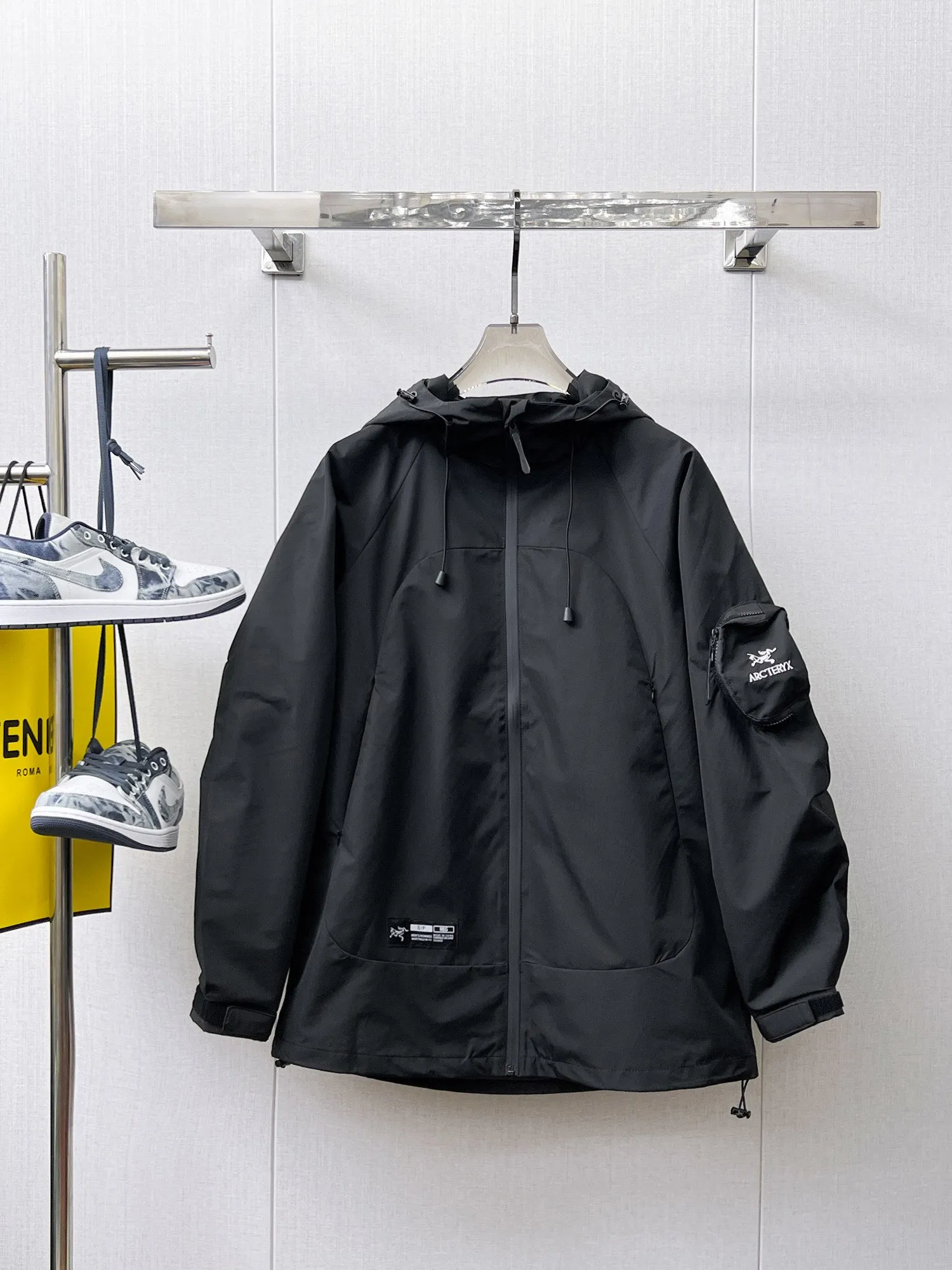 Same Style， ， 2026 New Arrival ， Original Premium Breathable ， ， ， Quality。 ， Sizes：M～3XL，